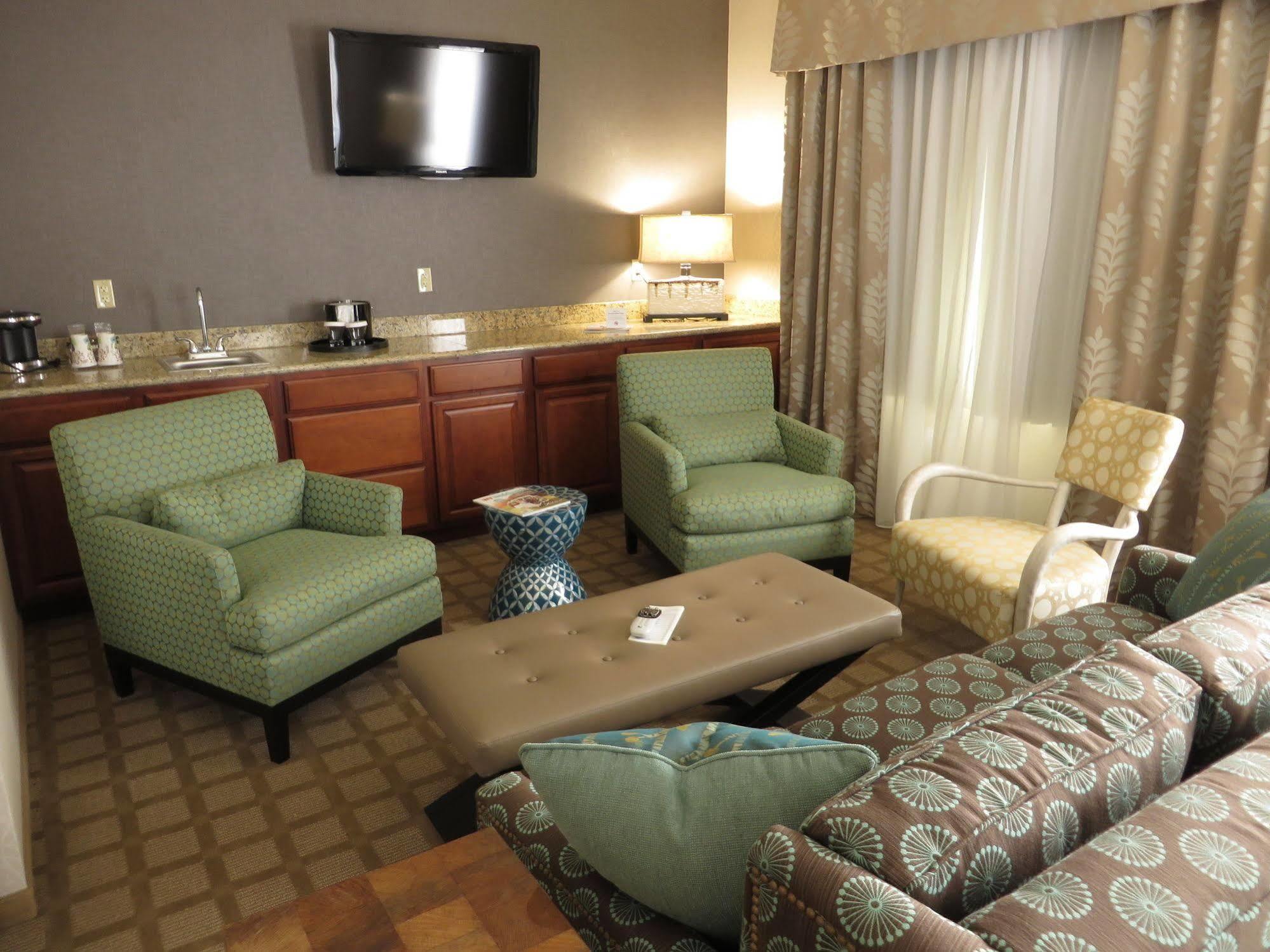Hotel Wingate By Wyndham Elkins Extérieur photo